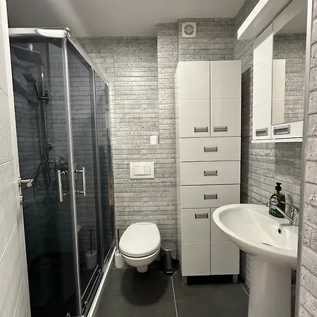 I&i 3 Bedrooms I Apartment