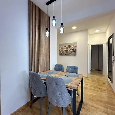 דירה Stan Sa 3 Spavace Sobe *