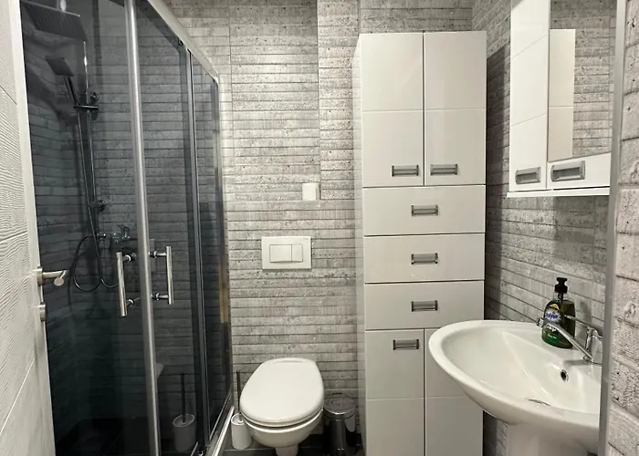 Stan Sa 3 Spavace Sobe Apartman